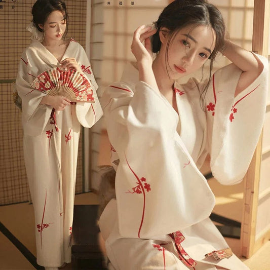 Kimono traditionnel japonais femme Elégant Blanc / Taille Unique