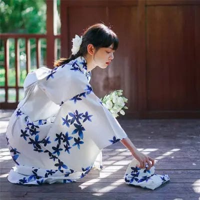 Kimono traditionnel japonais femme Starz Blanc / Taille Unique