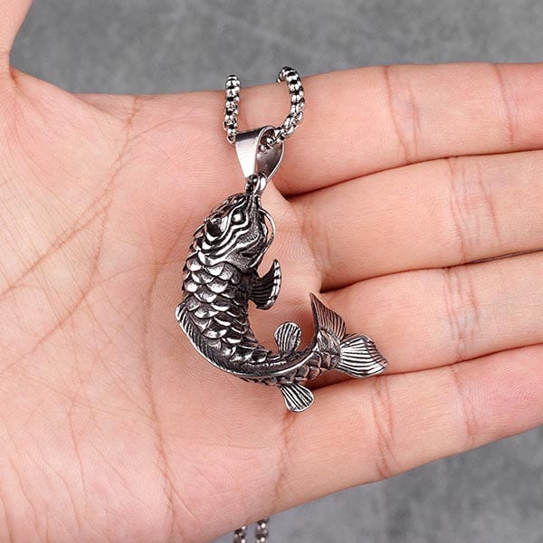 Pendentif poisson majestueux